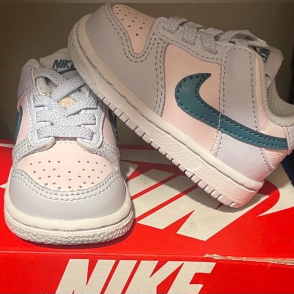 Nike Dunks Kids' Sneakers - Light Pink and Teal
